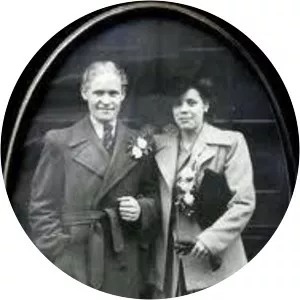 Phyllis Winifred photograph