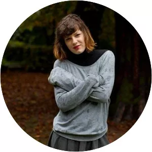 Pia Korbar - Actress