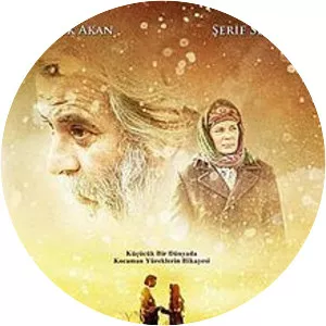 Piano Girl (Deli Deli Olma)