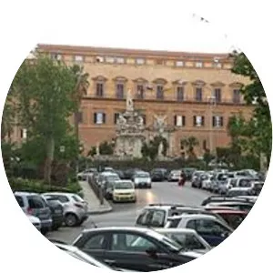 Piazza del Parlamento - 
