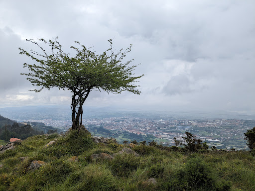 Pico Canto de las Caleyinas  - Hiking area in Spain