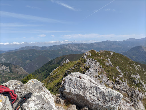 Pico Cuyargayos  - 4.8      Reviews aren't verified by Google, but Google checks for and removes fake content when it's identified.  (6 ) ‧  Hiking area in Spain  ‧  Open