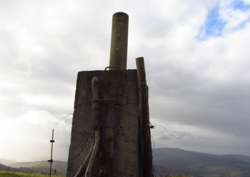Pico Xunqueira, Techo de San Tirso de Abres  - Hiking area in Spain