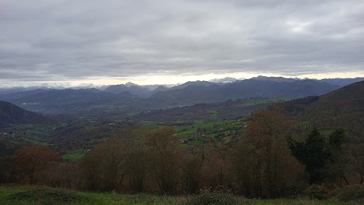 Picu Viyau - Hiking area in Spain