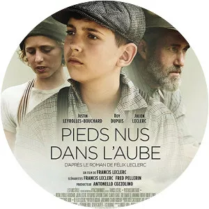 Pieds nus dans l'aube