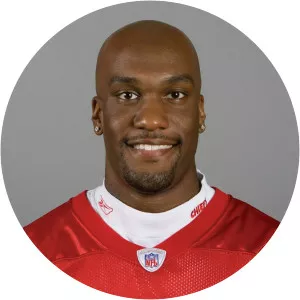 Pierre Walters - American football linebacker