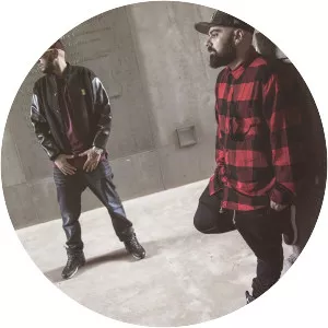 Piezas & Jayder - Musical group