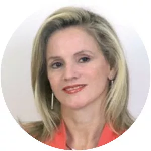 Pilar Nores de García