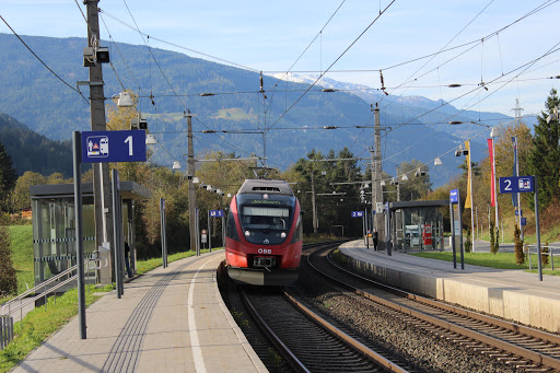 Pill-Vomperbach Bahnhst - Train station in Austria