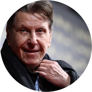 Pini Zahavi - Football player