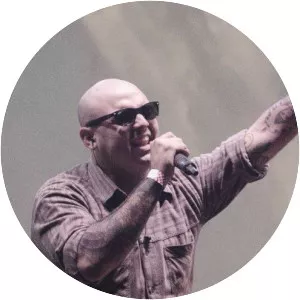 Pipa Para Tabaco - Musical artist