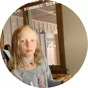 Piper Bloom Kastor photograph