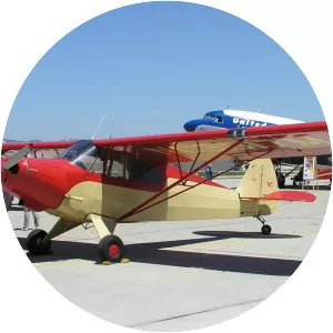 Piper PA12