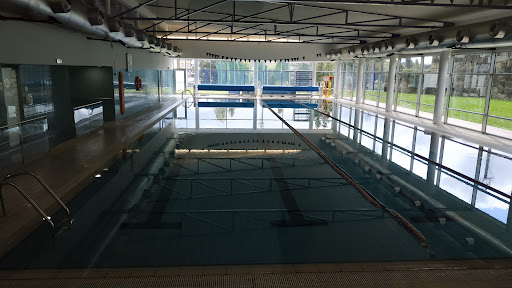 Piscina Municipal De Cartes photograph
