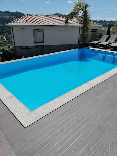 Piscinas Teixeira - Swimming pool in Vila Mea, Portugal