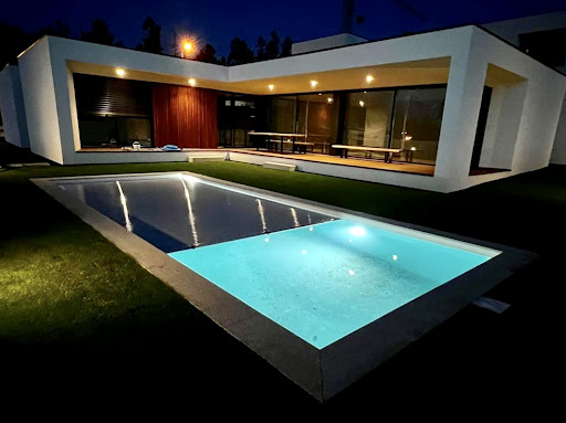 Piscinas V H Ramos Lda - Hot tub store in Braga, Portugal