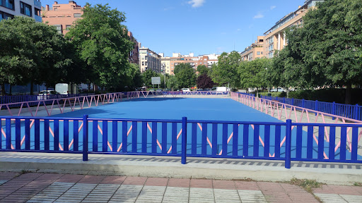 Pista de patinaje multiuso - Roller skating rink in Madrid, Spain