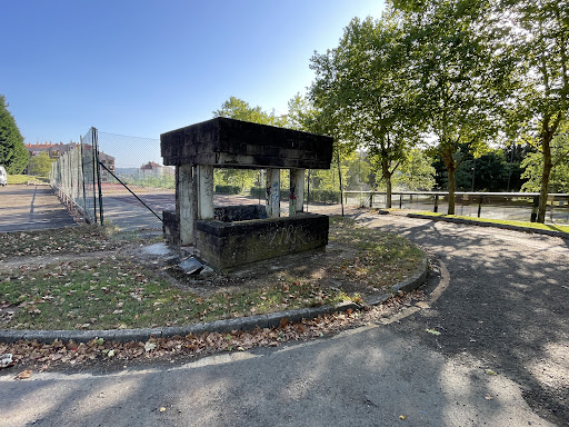 Pistas Municipales De Tenis As Cancelas - Tennis court in Santiago, Spain