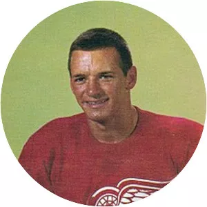 Pit Martin - Ice hockey player