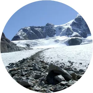 Piz Cambrena - Mountain in Switzerland