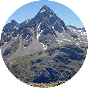 Piz Ot - Mountain in Switzerland