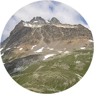 Piz Üertsch - Mountain in Switzerland