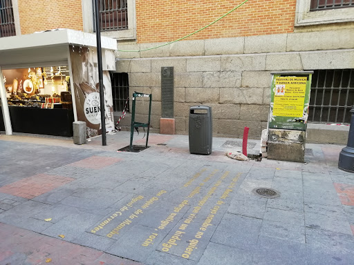 Placa Homenaje a Miguel de Cervantes - 