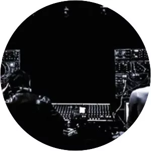 Plants Army Revolver