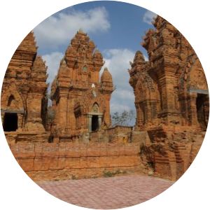 Po Klong Garai Temple - 