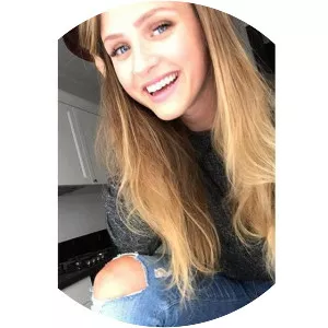 Pola Lis - Tomasz Lis' daughter