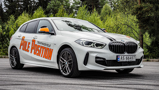 Pole Position Trafikkskole AS - Driving school in Norway