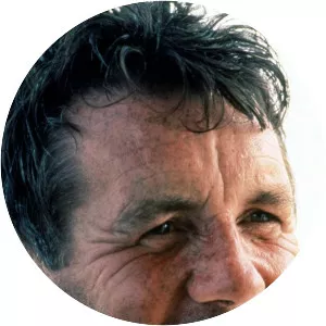 Pole to Pole - 1992 ‧ Travel ‧ 1 season