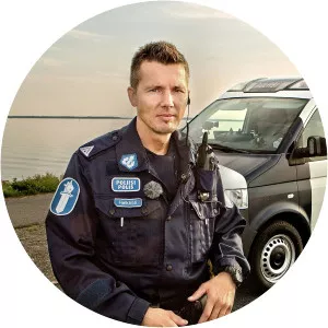 Poliisit - Kotihälytys