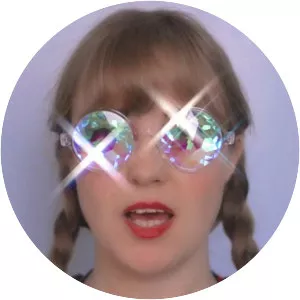 Polly Preacher - Musical artist