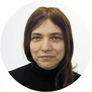 Polly Vizard photograph