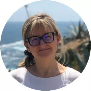 Polona Tominc - Author