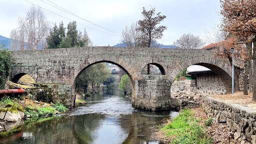 Ponte Velha de Vizela - Bridge in Caldas de Vizela, Portugal