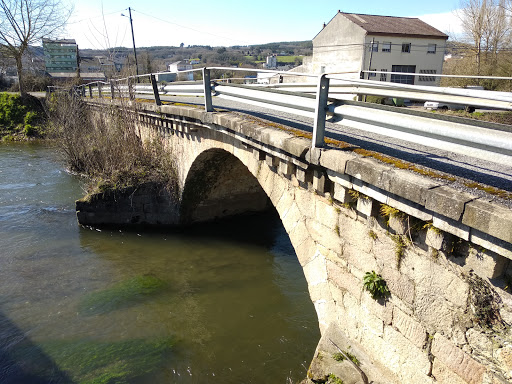 Ponte Vella de Sarria - Monument in Spain