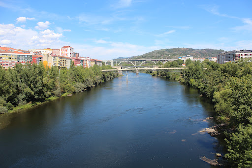 Ponte Viaducto do Ferrocarril - Bridge in Ourense, Spain
