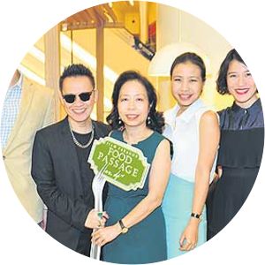 Poom Sarasin photograph