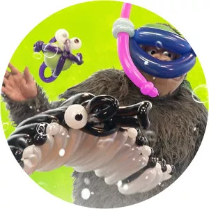 Pop Fiction Television show - 2016 ‧ 1 season