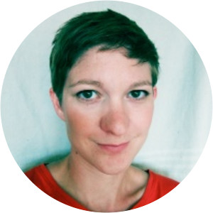 Poppy O'Neill - Author