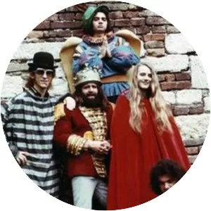 Porodična Manufaktura Crnog Hleba - Rock band