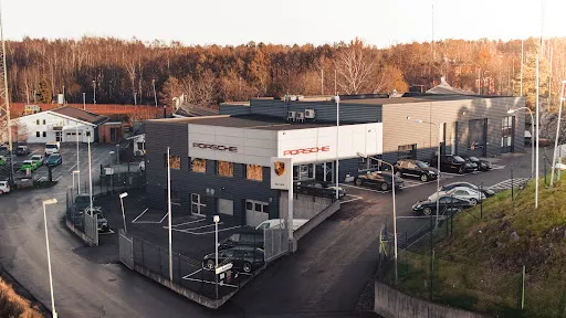 Porsche Service Center Haninge/K3 Autocenter AB - Auto machine shop in Sweden