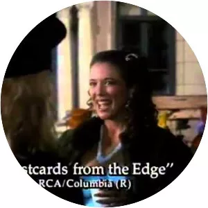 Postcards from the Edge - 1990 ‧ Comedy-drama/Drama ‧ 1h 41m