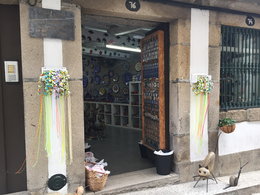 Pottery shop - Pottery store in Guimaraes Municipality, Portugal