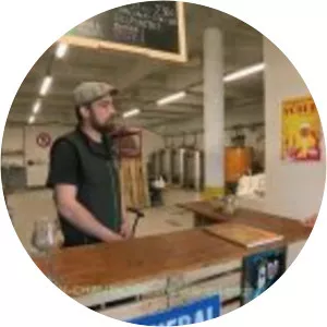 Pourquoi Chercher Plus Loin