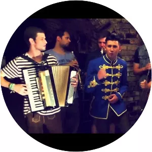 Powerkryner - Musical group