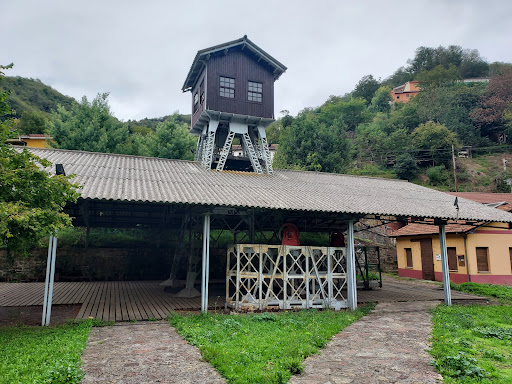 Pozo Espinos. Patrimonio Industrial - Mieres