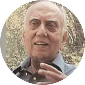 Prabhakar Pendharkar - Writer